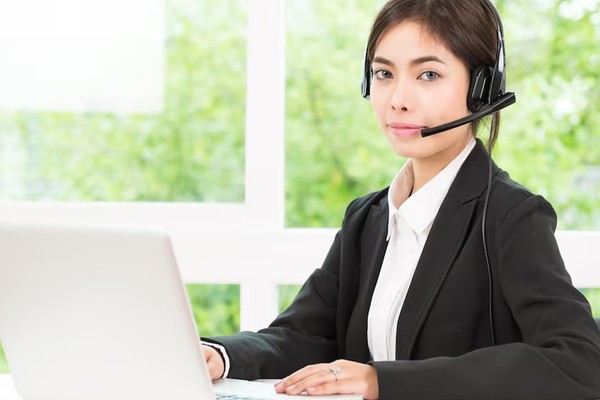Dịch vụ hỗ trợ khách hàng 24/7 tại Vin55 Win55